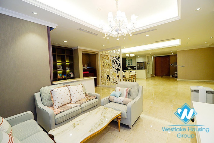 Gorgeous L building apartment for rent in Ciputra, Tay Ho, Hanoi